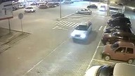 Krótki rajd 15-latka na parkingu
