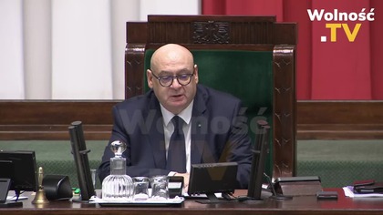 BURZA NA POCZĄTKU OBRAD! KOSINIAK-KAMYSZ WYSYŁA WOJSKO NA UKRAlNĘ?