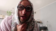 Positive Marcin - Babcia seniorka w gabinecie z NFZ.  Parodia 18+
