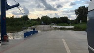 Krótki rejs - podróż promem na rzece
