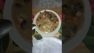 Smaczna zupa warzywna zawsze gotuje w wolnych chwilach , szybki przepis na rodzinny obiad .