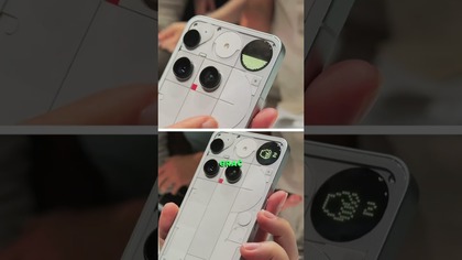 Ten SMARTFON ma ekran Z TYŁU 