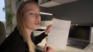 Dzika lokatorka okupuje mieszkanie.  Mimo, że ma własne mp4 686x432