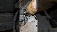 Land Rover Discovery 3 - zemsta konstruktora na mechaniku tylko nie wiadomo za co.