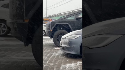 Tesla Cybertruck vs.  model S #tesla #cybertruck #danielgrzyb #elektromobilność