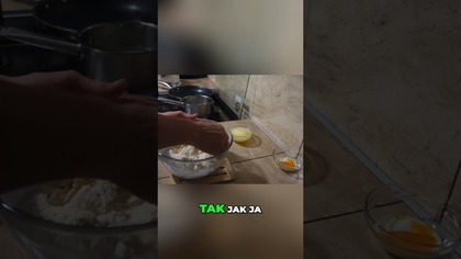 Rogaliki lepsze niz z PIEKARNI!  Mieciutkie i maslane #shorts