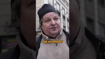 MĘŻCZYZNA OSTRO KOŚCIOŁACH I RELIGII