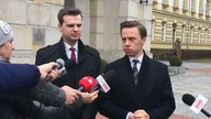 Krzysztof Bosak i Jakub Kulesza przed spotkaniem z premierem Morawieckim