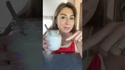 Domowy sos czosnkowy, który pasuje do WSZYSTKIEGO!  #shorts