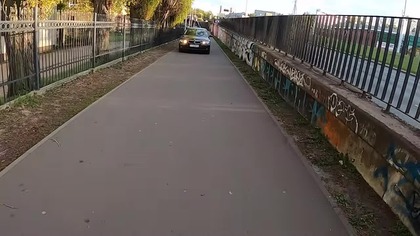 JECHALI, ŻEBY ZAOSZCZĘDZIĆ (Pierwsze słupki!) (720p 30fps AV1-48kbit AAC)