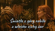 Ruda Recepcjonistka z Hotelu 