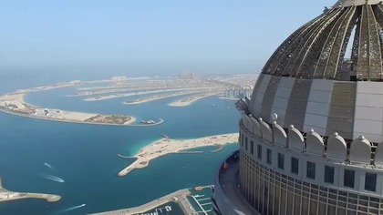 Piękno Dubaju i szalone skoki