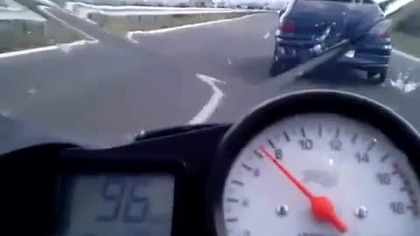 Opel Astra Turbo vs Yamaha R6