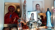 RÓŻANIEC z KRÓLOWĄ POKOJU