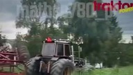 Afera SUPER SWED-TRAC