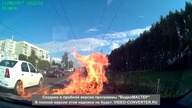 Tak szybko może zapłonąć motocykl po wypadku
