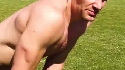 Ćwiczenie na wyskok z piłką lekarską #shorts