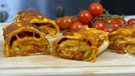 Pizza rollo - VideoKuchnia. pl