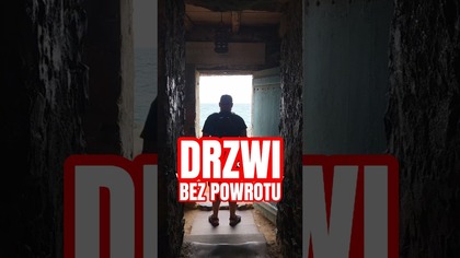 DRZWI BEZ POWROTU #podróże #senegal #goree #drzwi #afryka