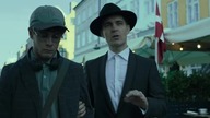 La.  c4sa.  d3.  pap3l4.  S05E01.pl