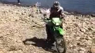Motocrossem po plaży