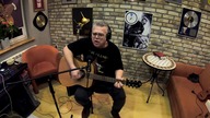 BIG CYC, DZEJ DŻEJ SAM W DOMU, odc. 1 Pobudka dla niebosczyka