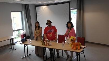 Panel z aktorkami głosowymi (Joanna Pach Żbikowska & Magdalena Herman-Urbańska) IX Twilightmeet