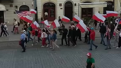 Ulica pozdrawia.