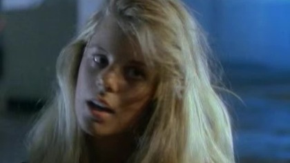 Tropical. Heat. S03E33