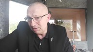 28 03 2022.  R&oacute;żnica między ludźmi i małpami - małpy zawsze wybiorą najmądrzejszego na wodza!