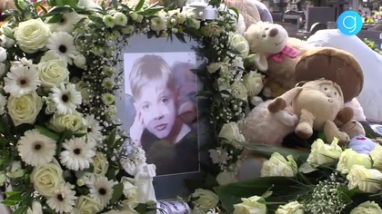 13. 05. 2023r Wstrząsające sceny na pogrzebie Kamilka z Częstochowy.  ŁZY rozpaczy i morze kwiat&oacute;w