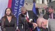 BRAUN PRZED KOLEJNĄ ROZPRAWĄ WYŚMIEWA FAŁSZYWĄ OSKARŻYCIELKĘ I SĄD!