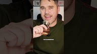 Dwie lewe ręce brytyjskiego mężczyzny