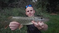 POKOCHAŁY MNIE SZCZUPAKI - SPINNING NA RZECE STRUG VOL.  8