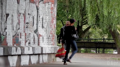 THE WALKING DEAD ZOMBIE PRANK 