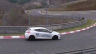 Wypadek Renault Megane RS - N&uuml;rburgring