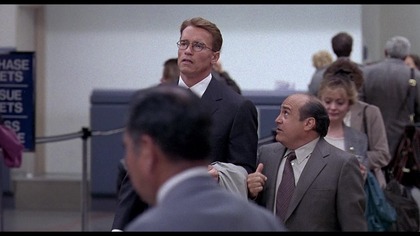 Junior. 1994. MULTi. 1080p. WEB-DL. H. 264-DSiTE