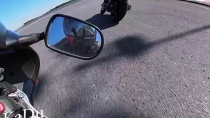 Paniczne hamowanie  najkrótsza droga do gleby #najczestszebledymotocyklistow