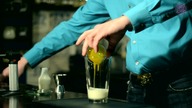 Jak zrobić Creme Brulee - przepisy na drinki na Mojbar.pl