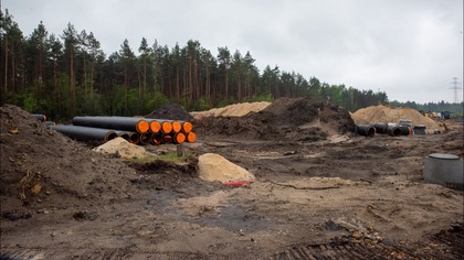 Nowy układ drogowy dla JOG.  Prace przy Wojska Polskiego postępują