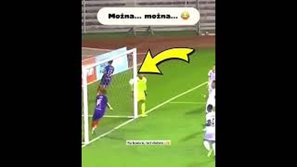 Można...  można...  w końcu to piłka nożna...   #soccer #sport #piłkanożna #football #pech #funny