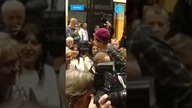 (subskrybuj)Wielka AFERA na spotkaniu z Beatą Szydło.  Starsza Pani wpadła w SZAŁ! #shorts