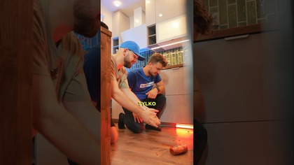 Pomogłem mu posprzątać ten bałagan