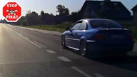 Kierowca BMW nie pozwala się wyprzedzić.  STOP PIRAT