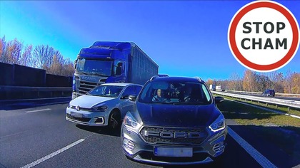 Najechanie na autostradzie A4 #2074 Wasze Filmy