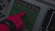 S26E06 Atak na hangar