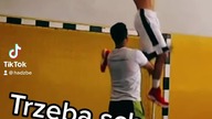 Prawie głowa w obręcz #shorts