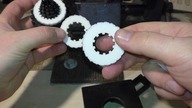 Polski zamek szyfrowy PolishLocks - Prototyp. Otworzony za pomocą kodu, prezentacja mechanizmu.