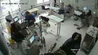 Gorąca akcja w szpitalu podczas dializy +18