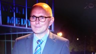 TVN Fakty-przypięty spinaczem